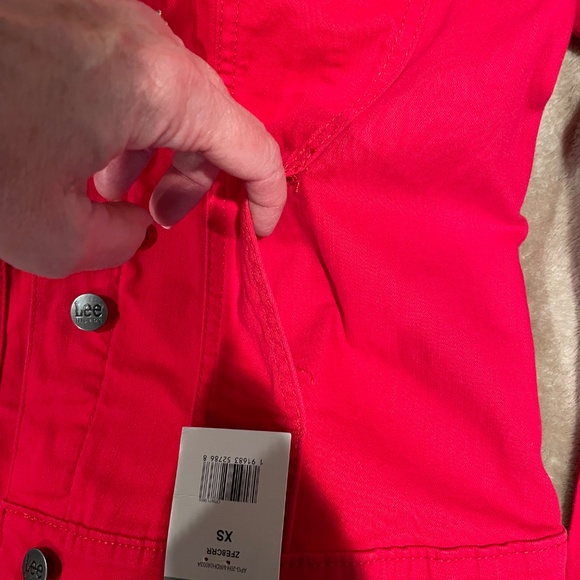 Red Denim Jean jacket, size x small ladies, new with tags! - Picture 2 of 7